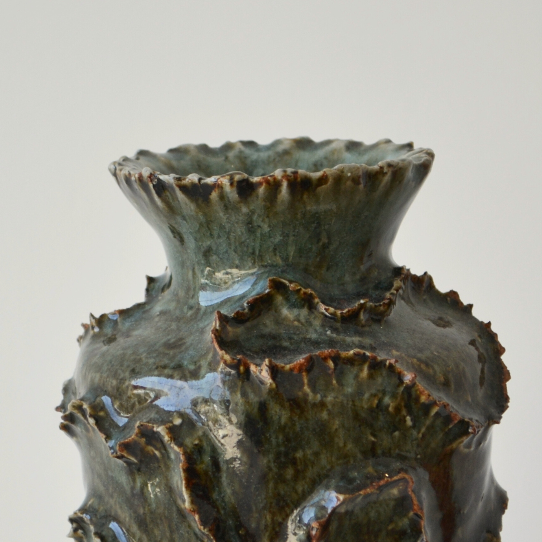 Tectonic Vessel