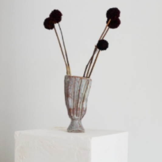 Vase 2